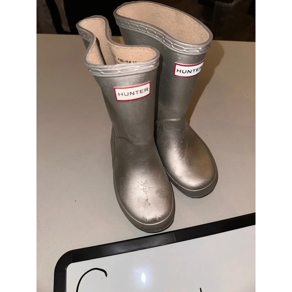 Hunter Kids First Classic Metallic Silver Rain Boots Waterproof Size 9B/10G E